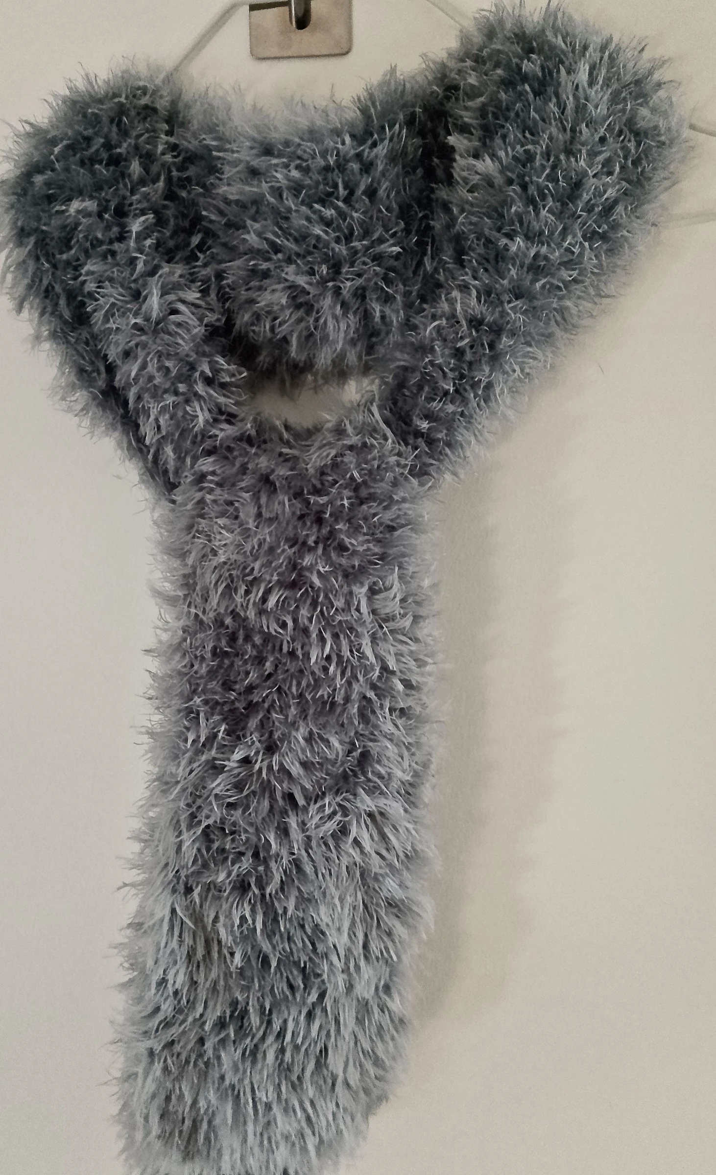 Écharpe peluche neuve tricotée main 11 x 165 cm